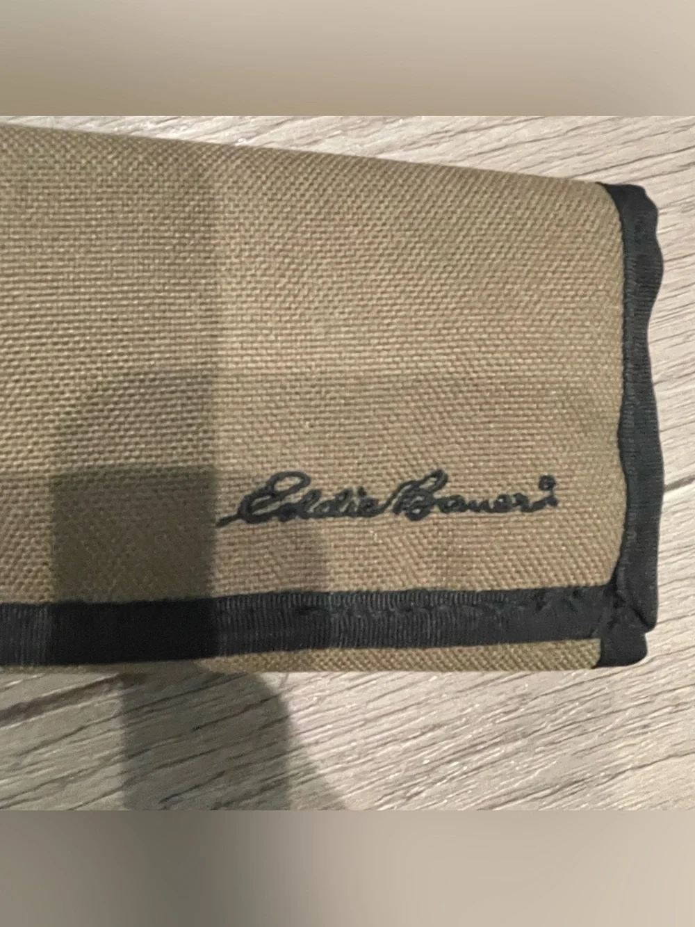 Eddie Bauer Nylon Hook & Loop Closure Wallet Brown Tan Black Trim NWT